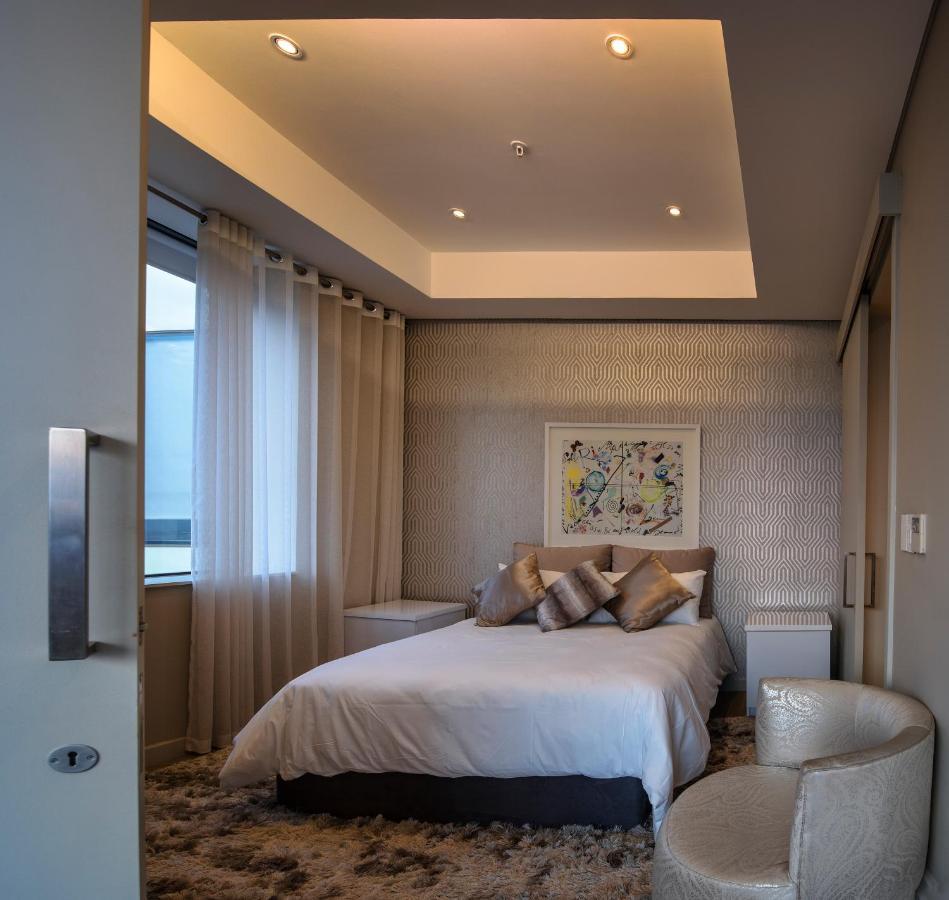 Sandton Skye Premium Suites & Penthouses Johannesburg Bagian luar foto