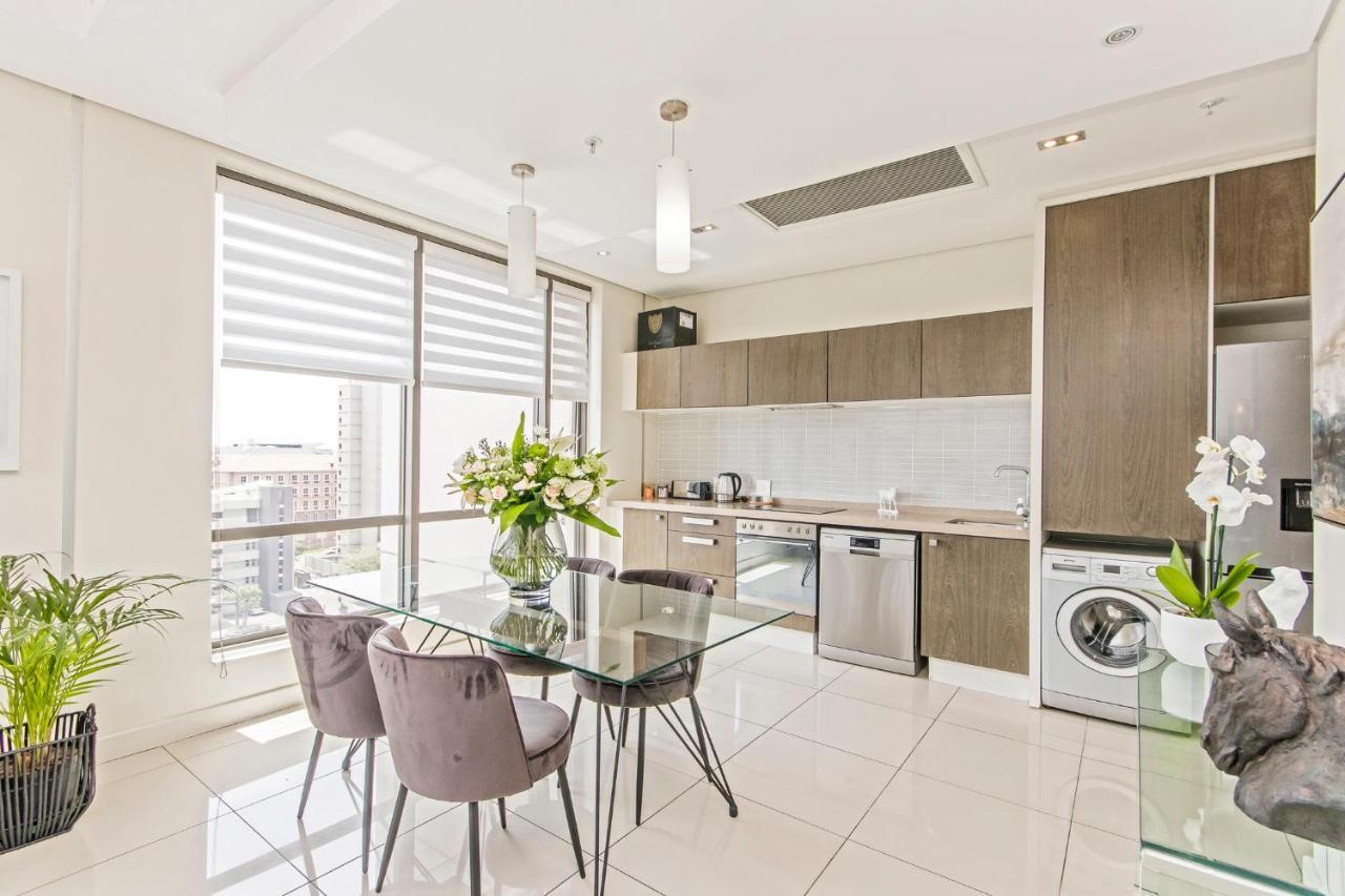 Sandton Skye Premium Suites & Penthouses Johannesburg Bagian luar foto