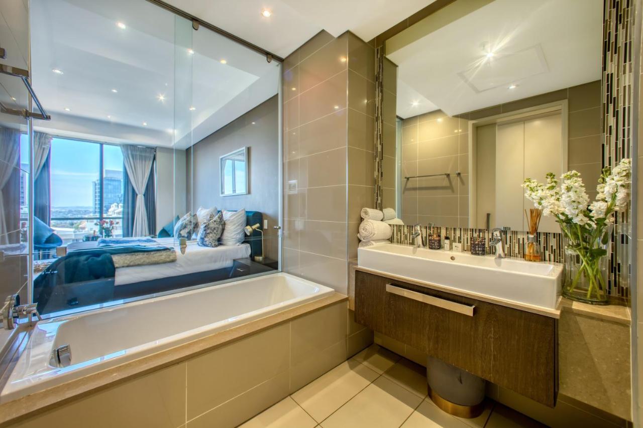 Sandton Skye Premium Suites & Penthouses Johannesburg Bagian luar foto