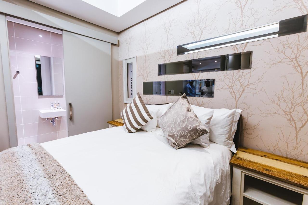 Sandton Skye Premium Suites & Penthouses Johannesburg Bagian luar foto