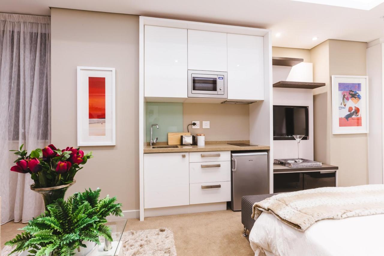 Sandton Skye Premium Suites & Penthouses Johannesburg Bagian luar foto